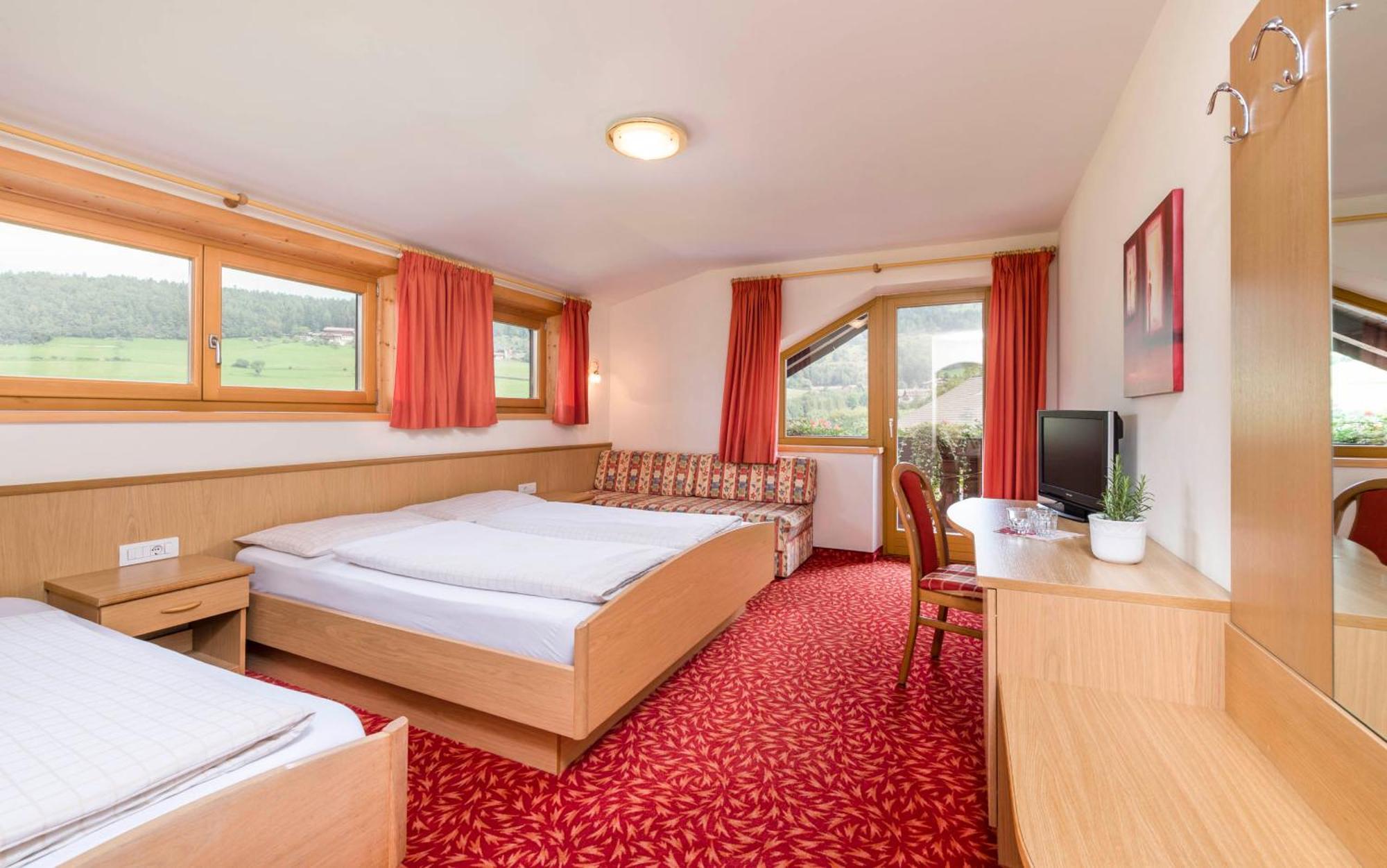 Hotel Untergopprathof Rodeneck Zewnętrze zdjęcie